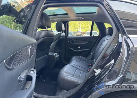 2016 Mercedes-Benz Glc 300 4Matic из США, поврежденный, VIN WDC0G4KB7GF071764